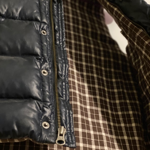 GAP KIDS puff vest -size 6/7 small - Picture 5 of 9